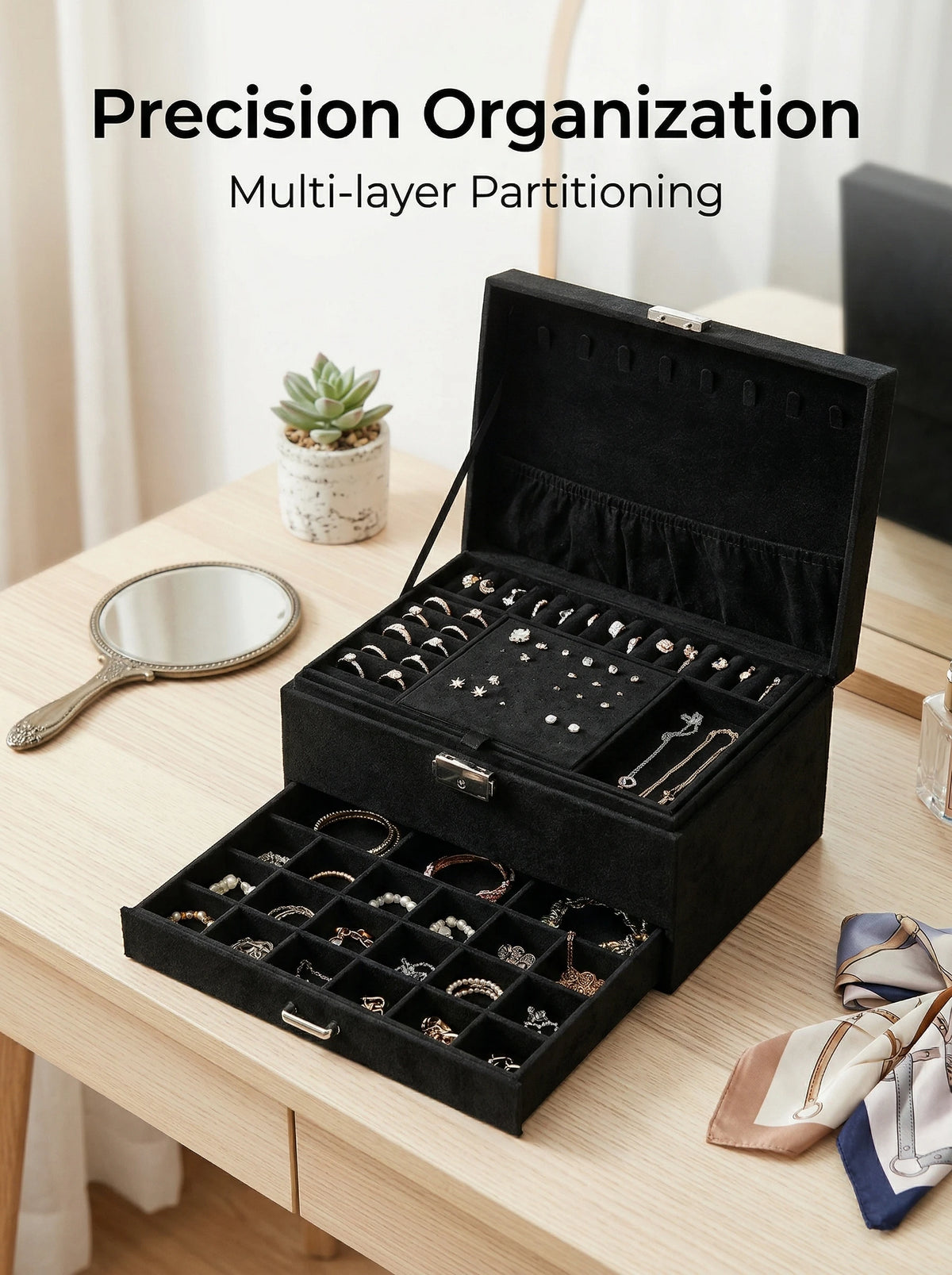 A Luxurious Dark Green Jewelry Storage Box, Designed Specifically Exquisite Three-tiered Drawer-style Jewelry Box