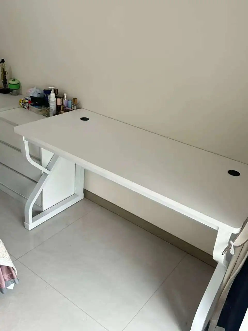Computer Desk Furniture for Home Office Gaming Desk Workstation Study Desk with Multiple Size Options Modern Home Furniture